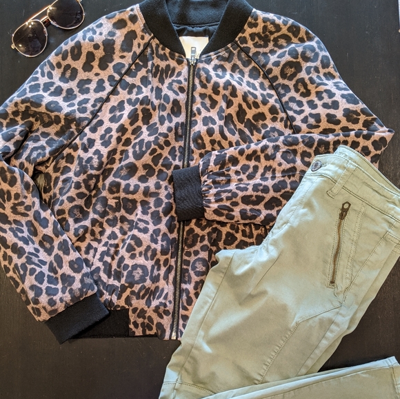 Joie silk bomber jacket - Picture 7 of 8